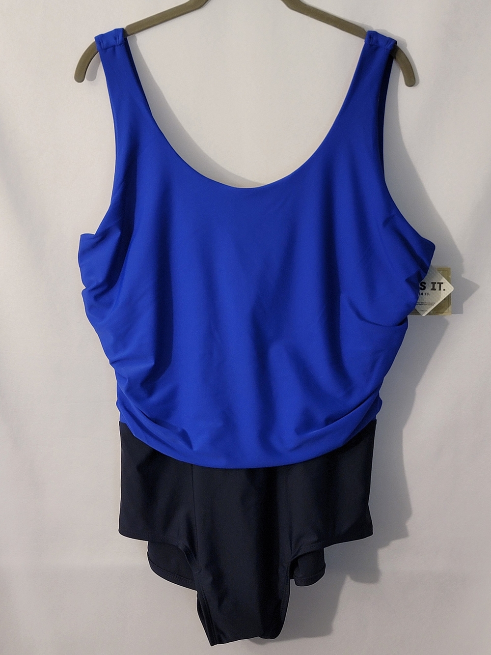 Vintage Islander Women’s One-Piece Swimsuit Size 22W